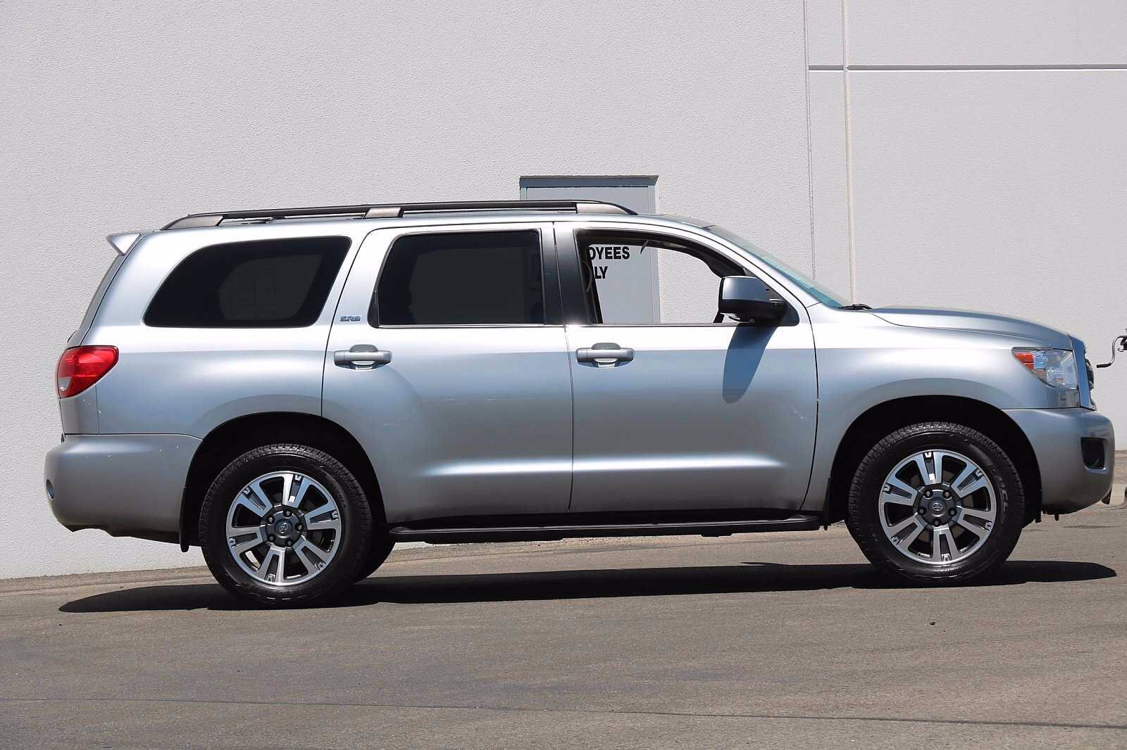 Toyota sequoia 4wd