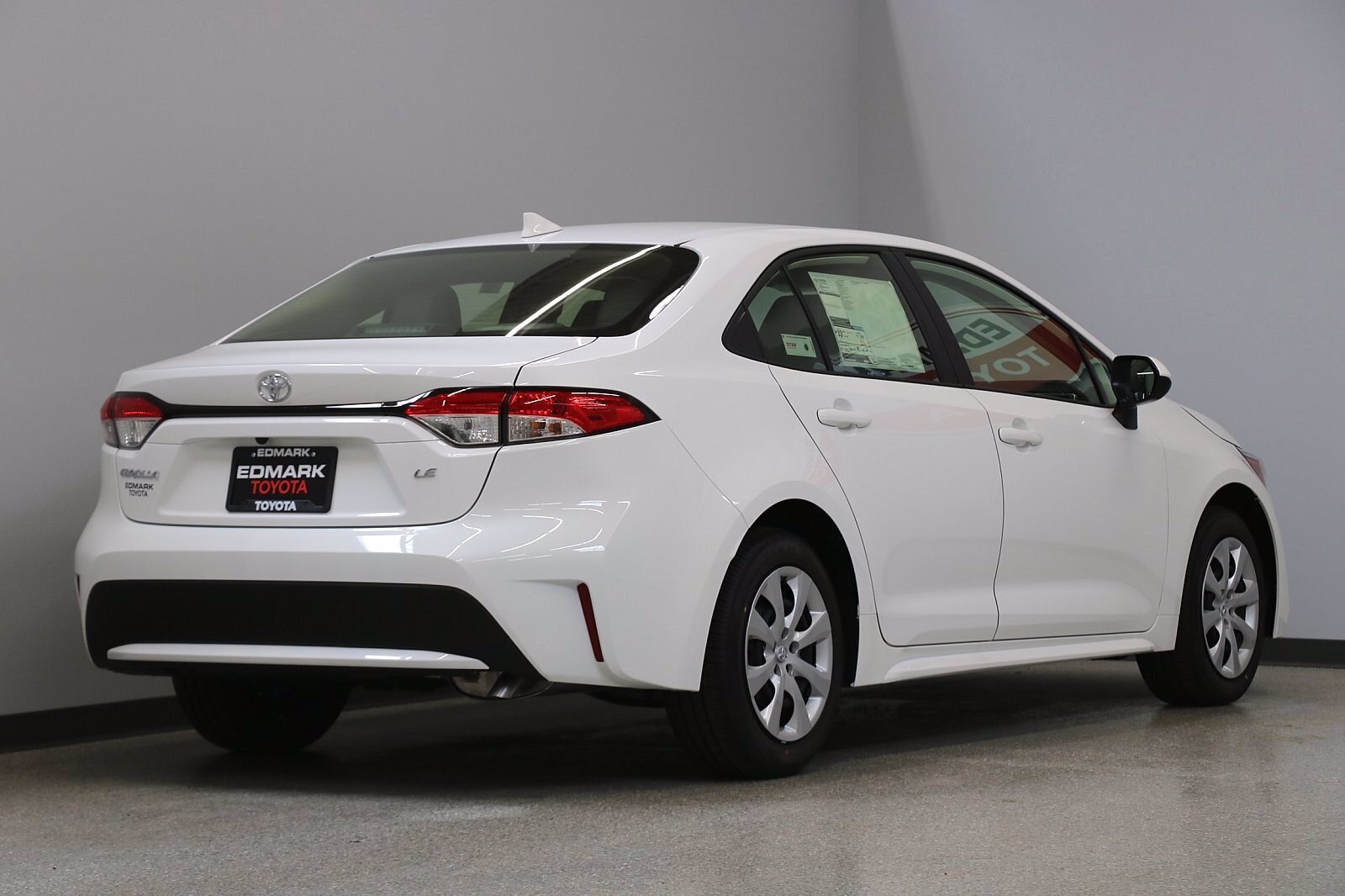 New 2021 Toyota Corolla LE FWD 4dr Car